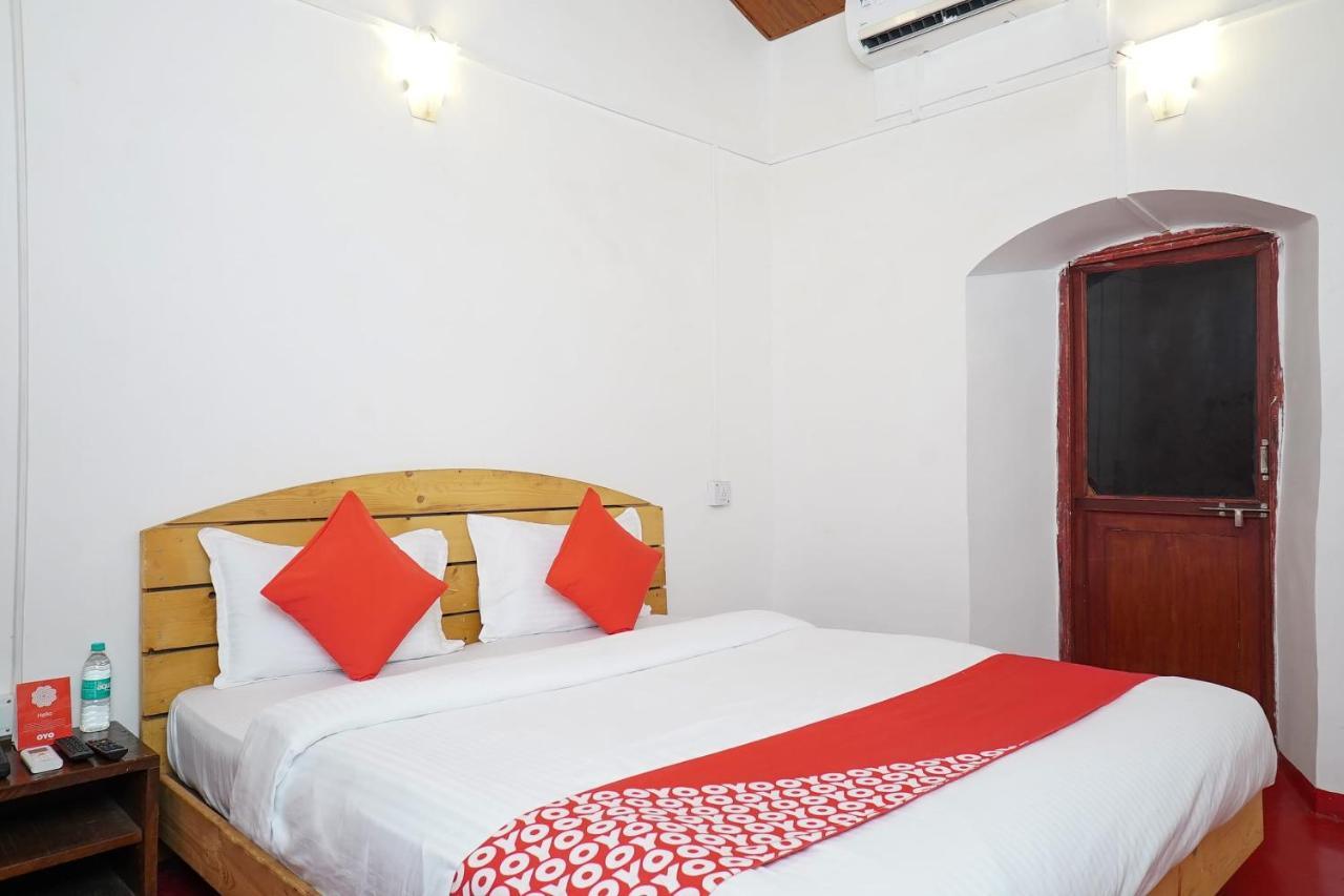 เชอร์บัค อะ ธีม พาร์ค แอนด์ รีสอร์ต Hotel พันช์กานี ภายนอก รูปภาพ