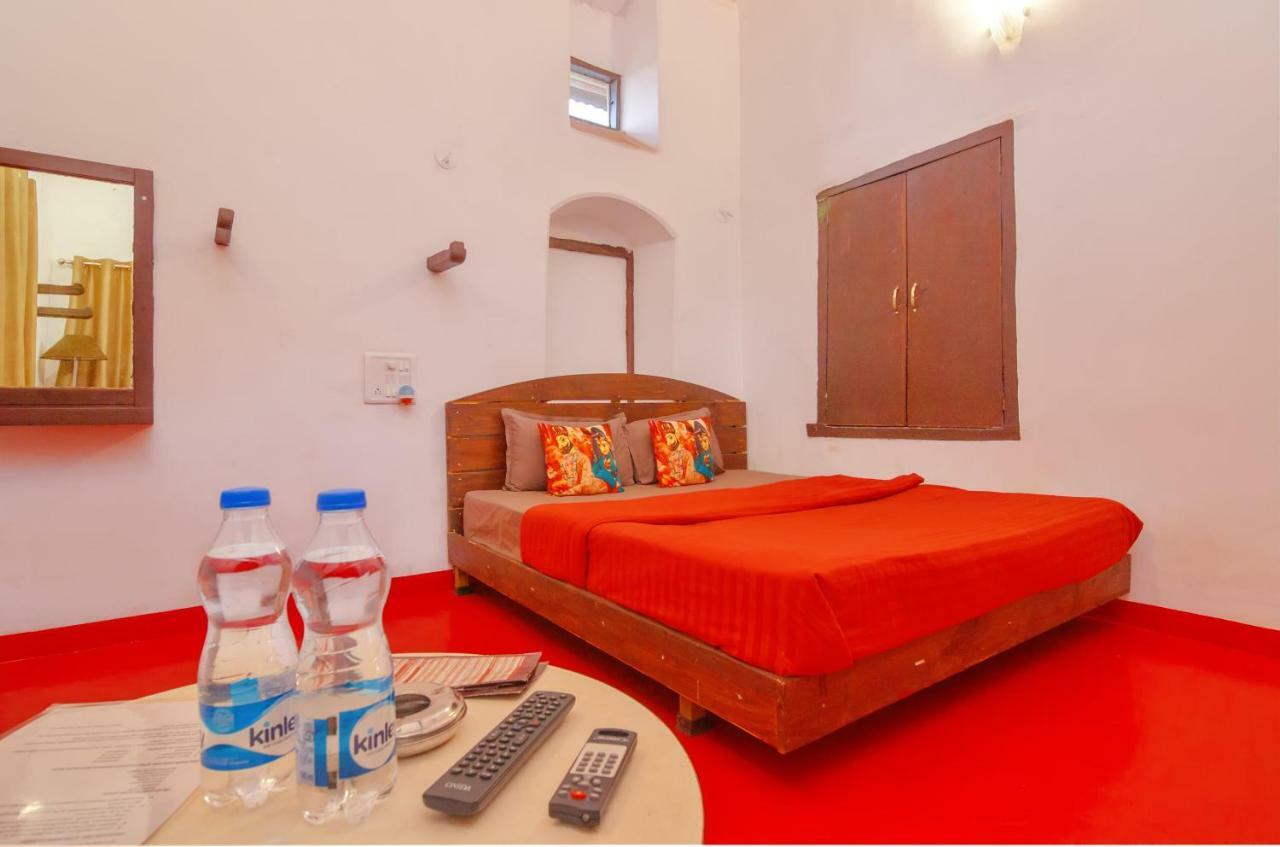 เชอร์บัค อะ ธีม พาร์ค แอนด์ รีสอร์ต Hotel พันช์กานี ภายนอก รูปภาพ